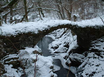 Roman Bridge near the mill at Penmachno.JPG